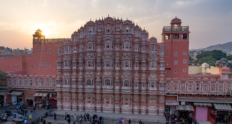 Family Fun in Jaipur: Exploring the Pink City with Children