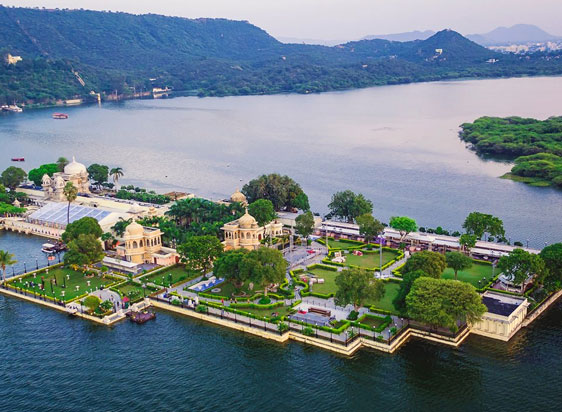 How to Reach Udaipur?