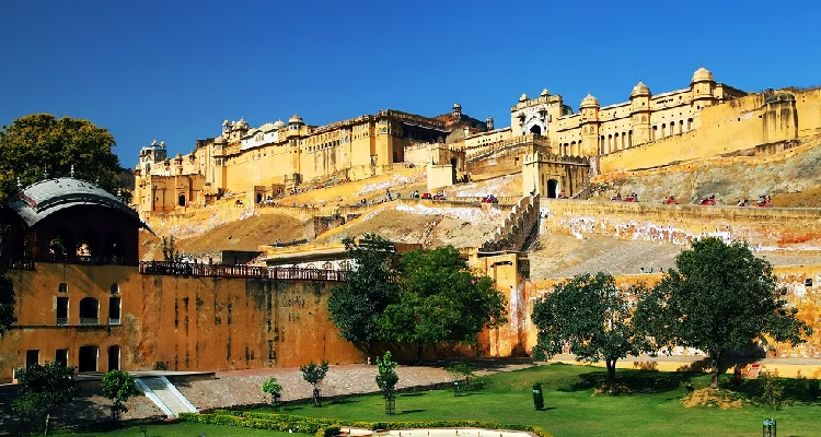 Rajasthan's Kid-Friendly Palaces and Forts: A Historical Adventure for the Family