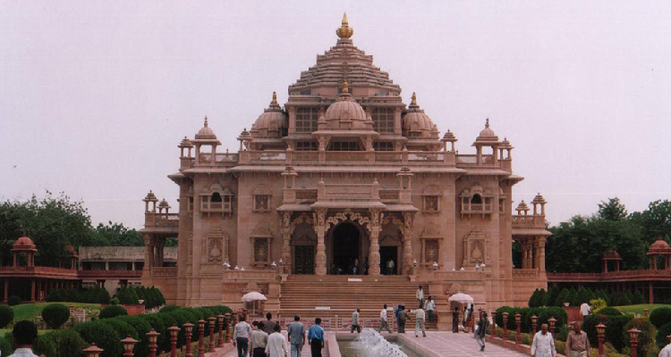 Top 10 Popular Temples To Visit In Jaipur