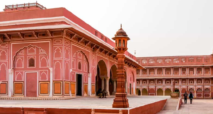 Why is Jaipur known as Pink City