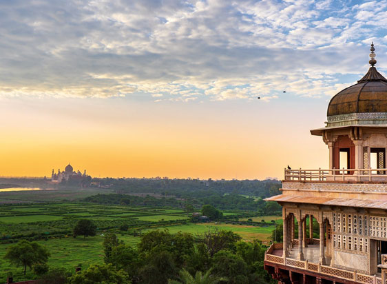 How to Reach Agra?