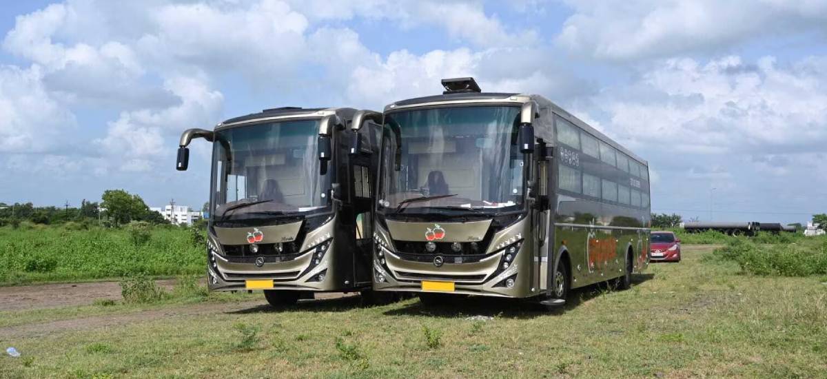 Bus Rental in Jaipur - 50-52