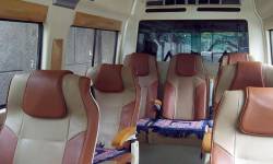 9 Seater Tempo Traveller in Jaipur