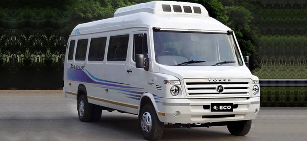 Force Urbania Rental in Delhi