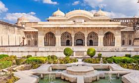 Golden Triangle Private Tour from Edinburgh