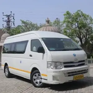 Toyota Hiace Rental for Golden Triangle Tour