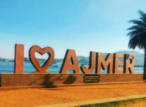 Tempo Traveller in Ajmer