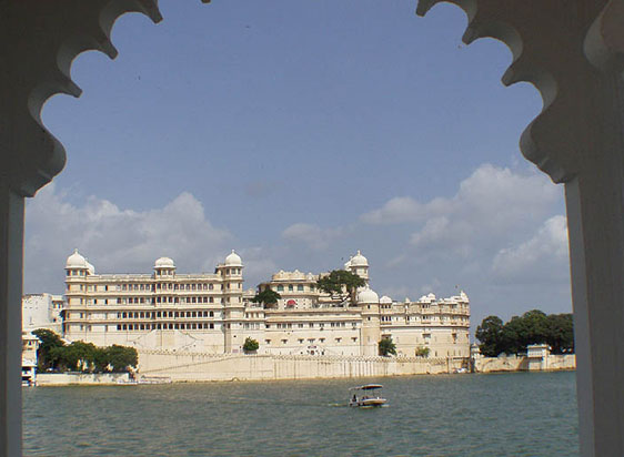 Jaipur Jodhpur Udaipur Tour Package, Jaipur Jodhpur Udaipur 6 Day Tour